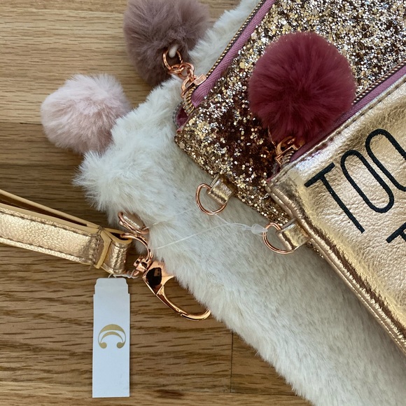 Charming Charlie 3 piece pouch set - Picture 2 of 7